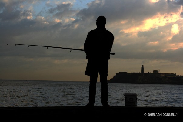 malecon-fishing-overlooking-castillo-el-morro-17-4403-copyright-shelagh-donnelly