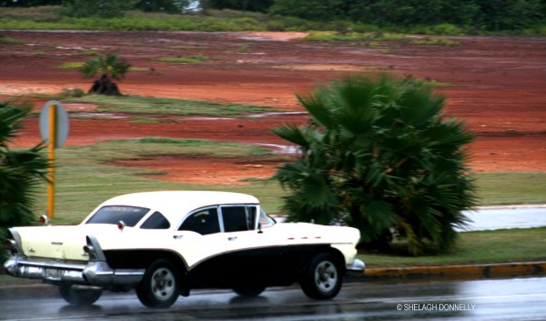 rainy-day-cars-varadero-17-3571-copyright-shelagh-donnelly